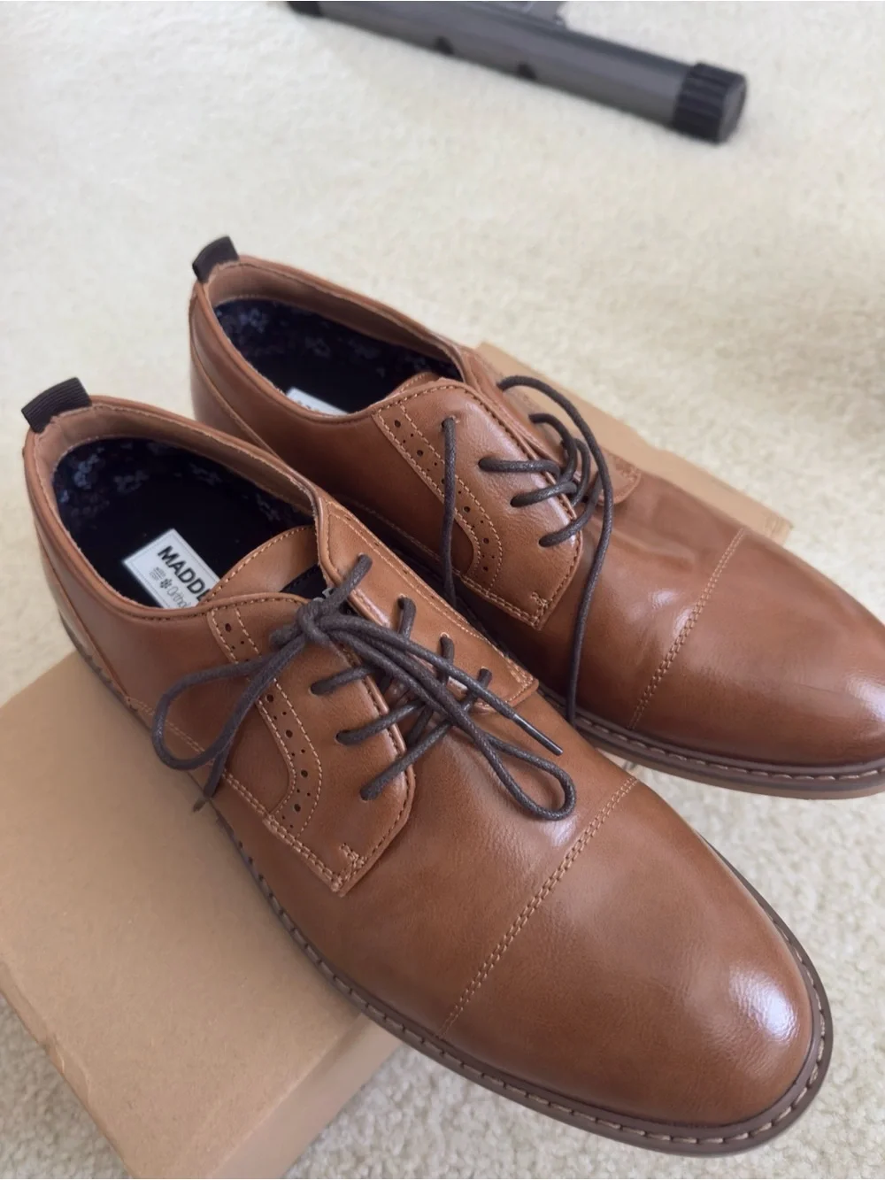 BRAND NEW STEVE MADDEN MENS OXFORD LEATHER DRESS LACE DERBY SHOES - TAN - SIZE 9